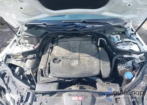 2015 Mercedes-Benz E 350 из США, поврежденный, VIN WDDHF5KB3FB110640